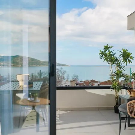 Апартаменты Videre Golden Private Pool *