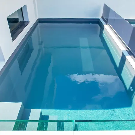 Апартаменты Videre Golden Private Pool