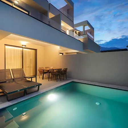 Апартаменты Videre Golden Private Pool *